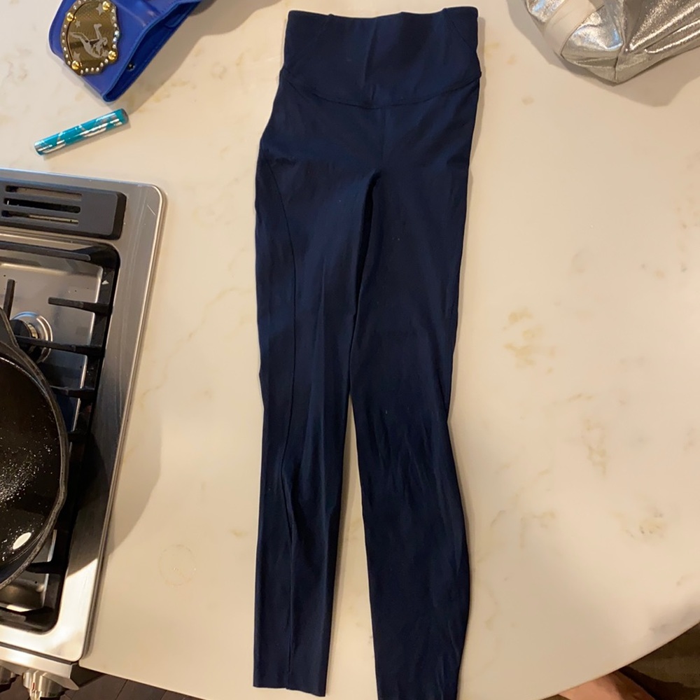 Lululemon tights navy size 0 25”